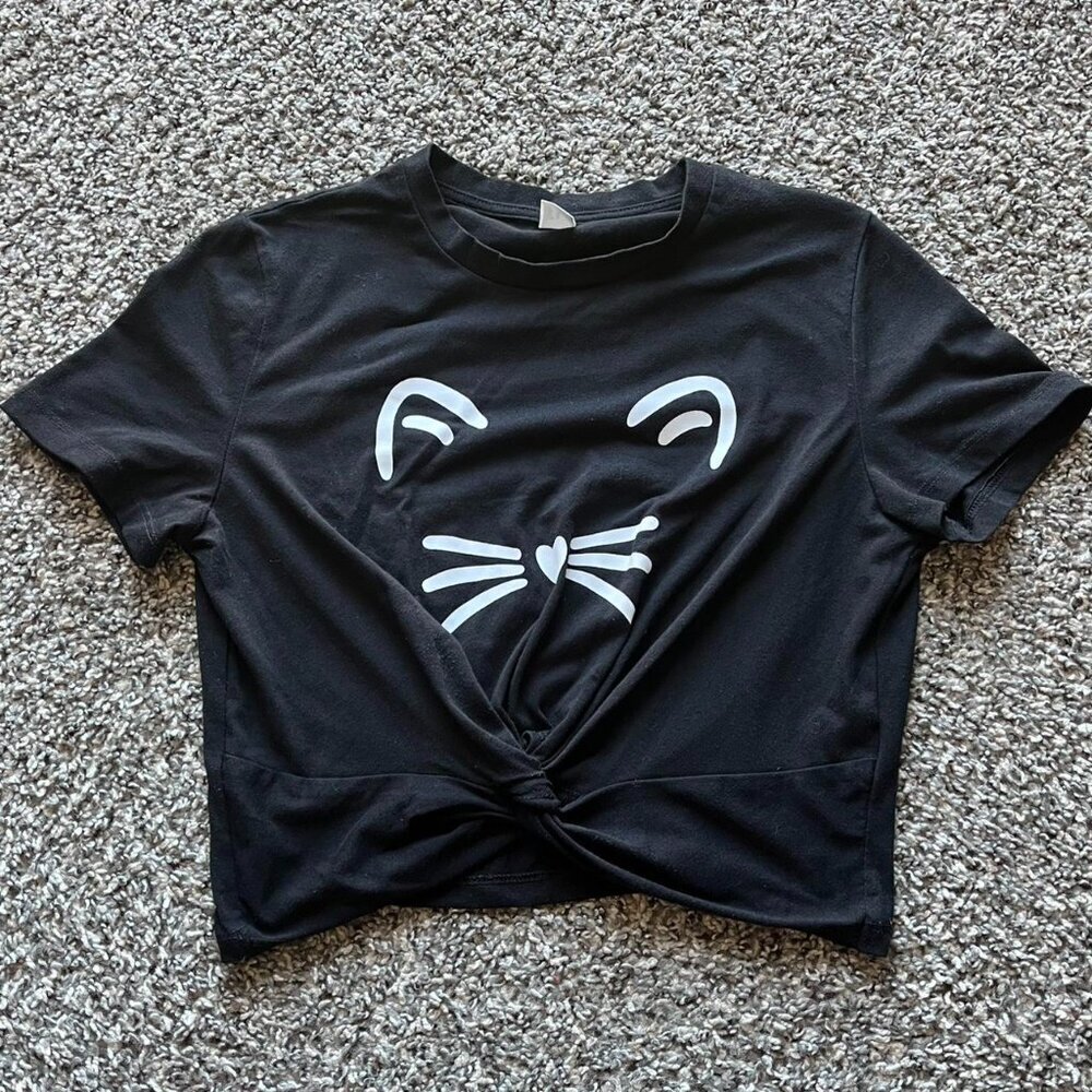 H&M Black‎ Cat Graphic Crop Top Womens M Kawaii Goth Kitty Whimsigoth Girly Top